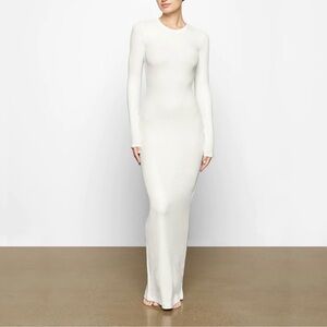 SKIMS • Soft Lounge Shimmer Crew Neck Long Dress in Marble Foil